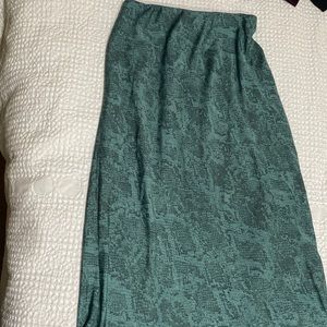 green skirt